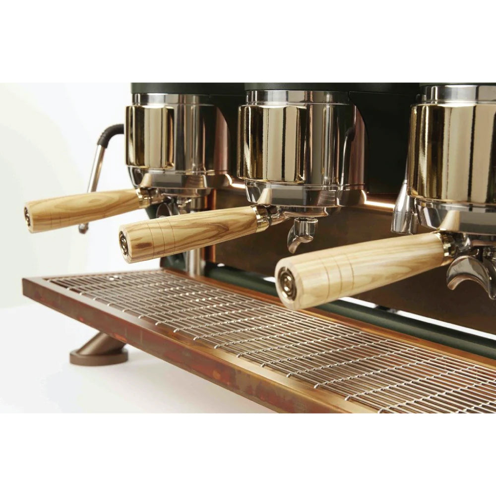 Sanremo Cafe Racer Custom Renegade - Que Coffee